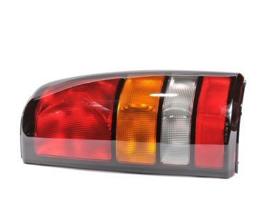 2005 GMC Sierra 2500 HD Tail Light - 19169022