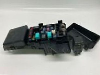 Chevy 15847491 Fuse & Relay Box