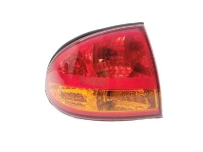 2004 Oldsmobile Alero Tail Light - 19245392