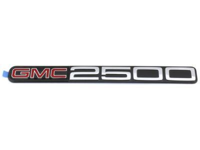 2002 GMC Sierra 2500 HD Emblem - 15707435