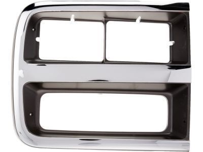 GMC 15685966 Headlamp Assembly Bezel