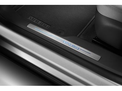 Chevy 84201725 PLATE PKG,FRONT SIDE DOOR SILL TRIM(INCLUDES 2-7)(JET BLACK)(INSTALL 1.00)(1.5 KGS)