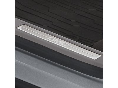 GMC 84206398 PLATE PKG,FRONT SIDE DOOR SILL TRIM(INCLUDES 2-5)(LIGHT ASH GREY)(INSTALL 0.20)(0.85 KGS)