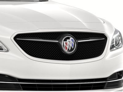 GM 26690759 Grille in Black with White Frost Tricoat Surround