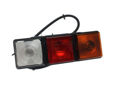 GMC Sierra 1500 HD Back Up Light - 15910344