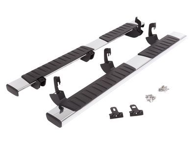 GM 84106511 Double Cab (with Diesel Engine) 6-Inch Rectangular Assist Steps in Chrome