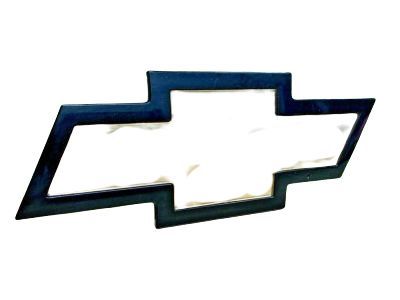 GM 22744069 Radiator Grille Emblem Assembly