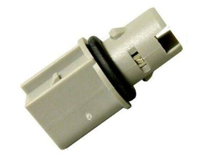 Hummer 12166036 SOCKET,COURTESY LAMP(PART OF 1)