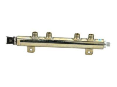 Chevy Silverado 3500 Fuel Rail - 97361352