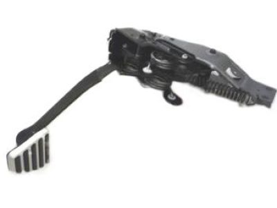 Chevy 22957491 PEDAL,CLUTCH (W/BRACKET)(INCLUDES 7-9,11-22)