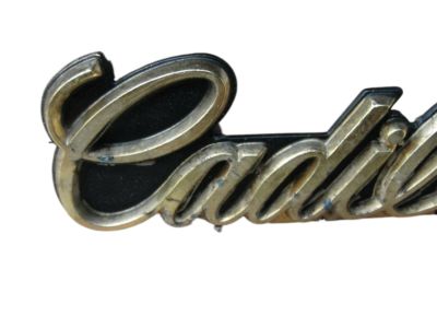 Cadillac 1624421 Nameplate