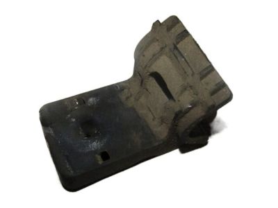 Chevy 95016649 Radiator Upper Bracket