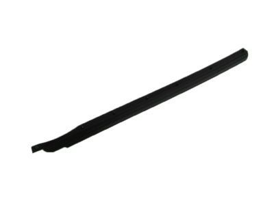 GMC 15715163 Lower Weatherstrip