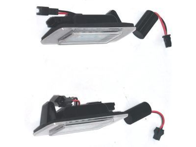 Cadillac 13578958 License Lamp