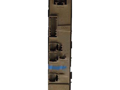 GM 15883319 Switch,Dr Lock & Side Window