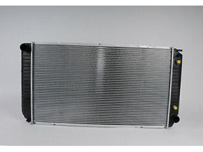 Chevy 89018624 Radiator