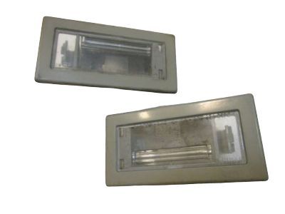 Cadillac 25714695 License Lamp