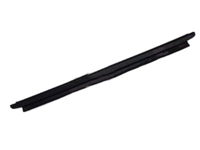 2004 Chevy Tahoe Weather Strip - 15136067