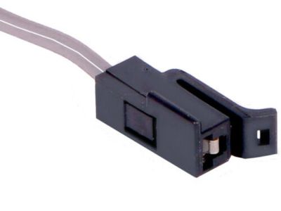 Chevy 12102750 CONNECTOR,BODY WIRING HARNESS(1/2IN WIDE SQUARE CONNECT)(BLACK)(1-WAY FEMALE)(W/LEADS)(STRAIGHT)(9.778)