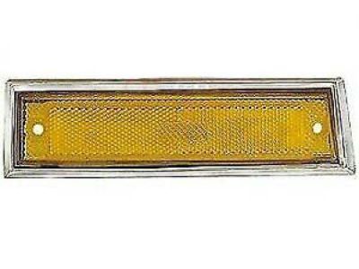 GMC 915557 Side Marker Lamp