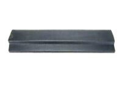 Pontiac 88970389 Sill Plate