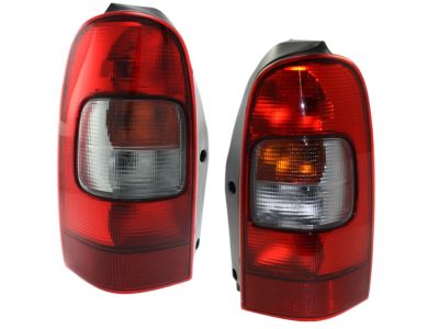 Chevy 19206745 Tail Lamp Assembly