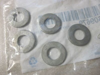 GMC 11609679 Bracket Washer